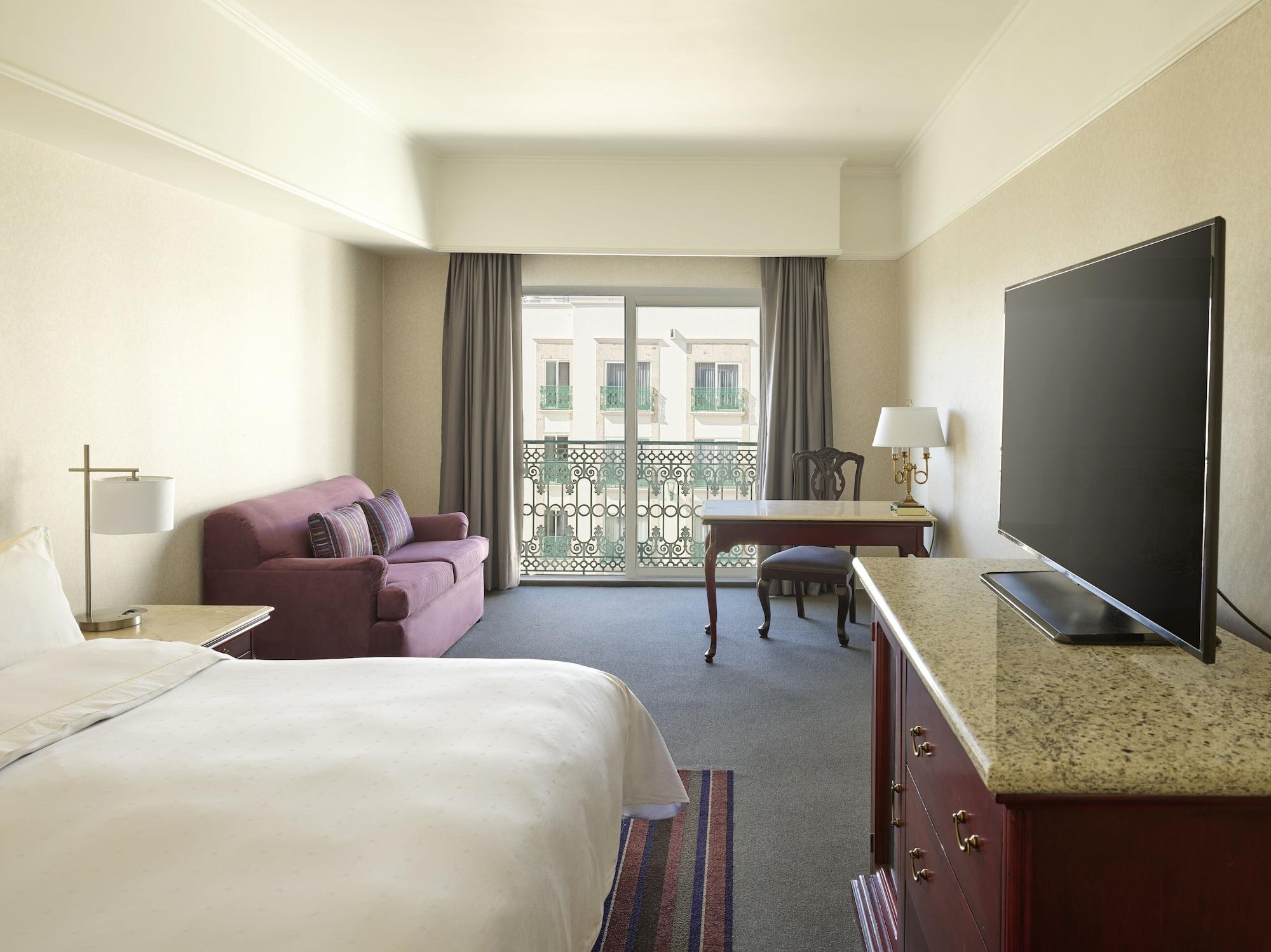 Fiesta Americana Hotel